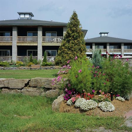 Highlands Four Season Resort Calabogie Eksteriør bilde
