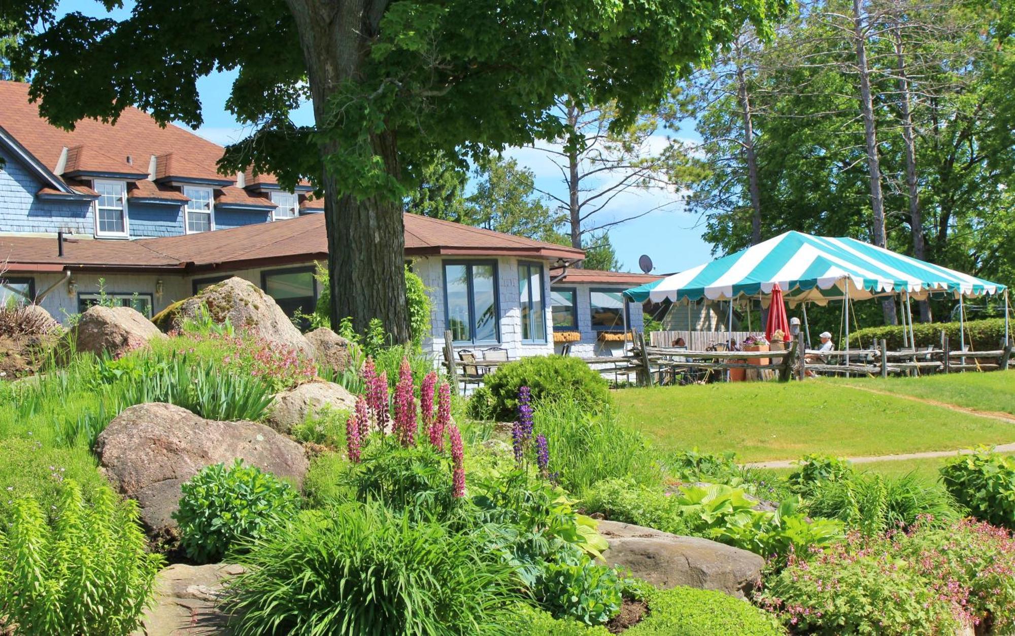 Highlands Four Season Resort Calabogie Eksteriør bilde